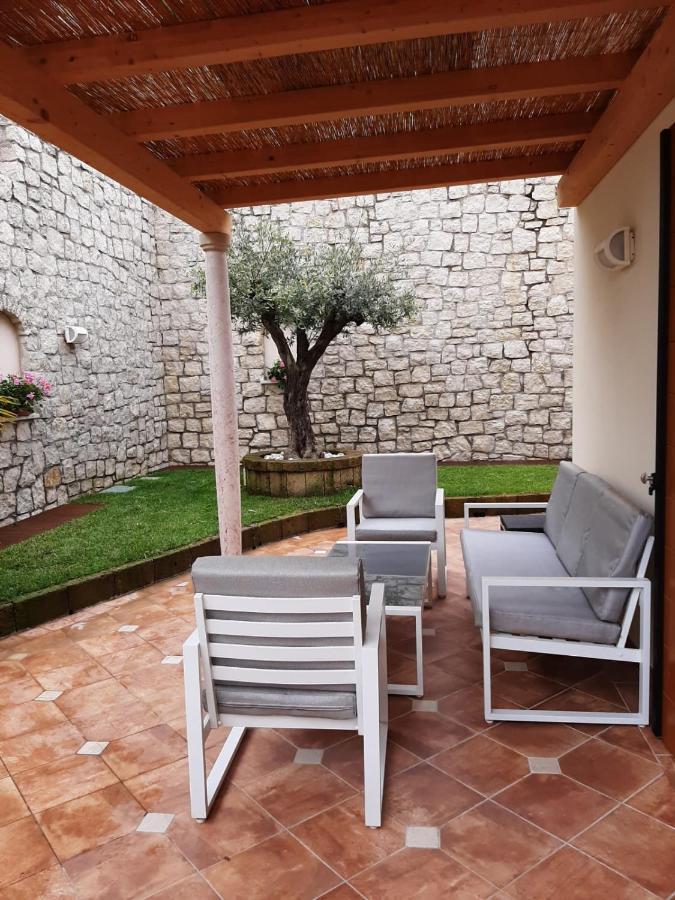 Bmp Apartment Deluxe 1 Jacuzzi Riscaldata Privata Vista Lago Di Garda Brenzone sul Garda Exterior foto